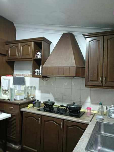 Taman Pelangi Indah untuk Untuk Dijual - RM 650,000, Mac 2026 - Kitchen - PropertyGuru.com.my