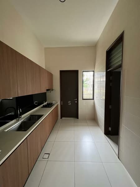 Semi-Detached House for Rent in Eco Sanctuary (Telok Panglima Garang) - Chris Lee - Kitchen - PropertyGuru.com.my