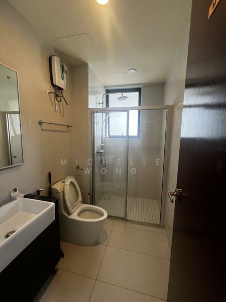 Royal Strand @ Country Garden Danga Bay untuk Untuk Disewa - RM 2,300 /bulan, Mac 2026 - Bathroom - PropertyGuru.com.my