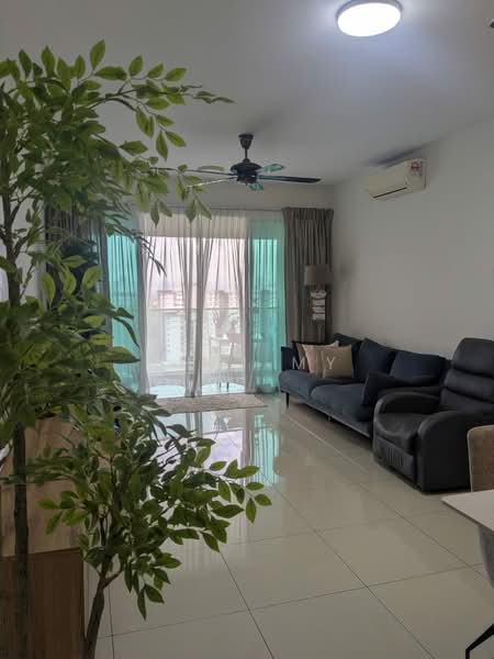 Rimba Residence untuk Untuk Dijual - RM 698,000, Mac 2026 - Living Room - PropertyGuru.com.my