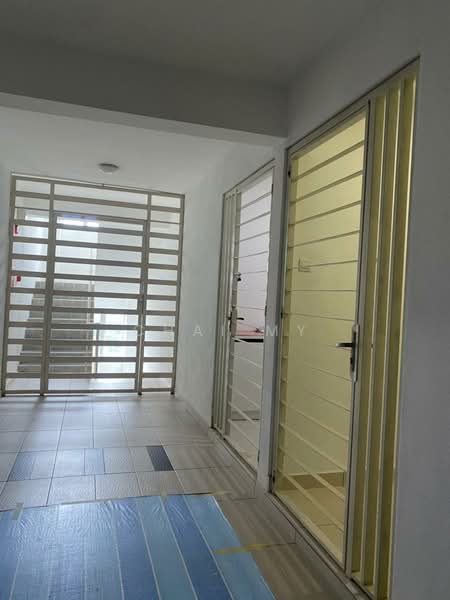 Rimba Residence untuk Untuk Dijual - RM 698,000, Mac 2026 - Corridor - PropertyGuru.com.my