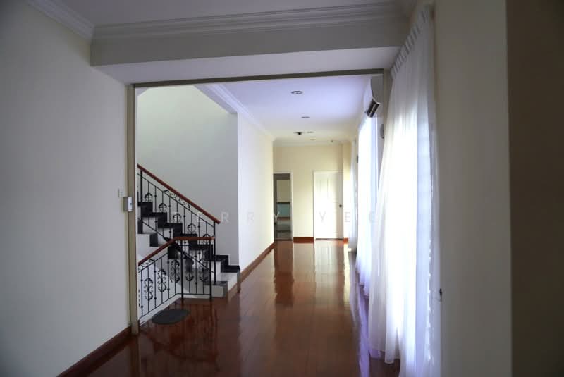 Bungalow for Rent in Country Heights (Kajang) - Terry Yee - Corridor - PropertyGuru.com.my