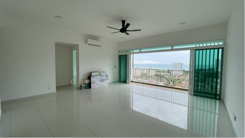 Ferringhi Residence 2 untuk Untuk Dijual - RM 860,000, Mac 2026 - Living Room - PropertyGuru.com.my