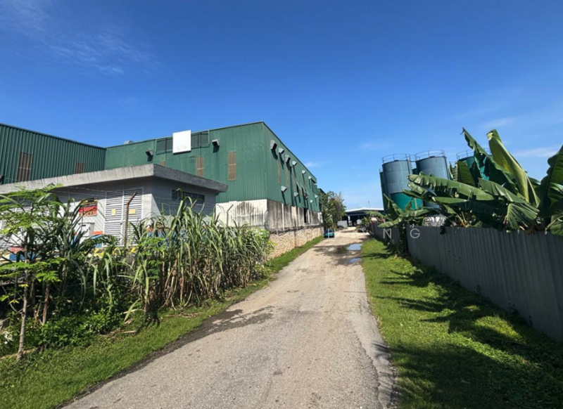 Factory for Sale in Balakong (Selangor) - Robin Tchong - Exterior - PropertyGuru.com.my