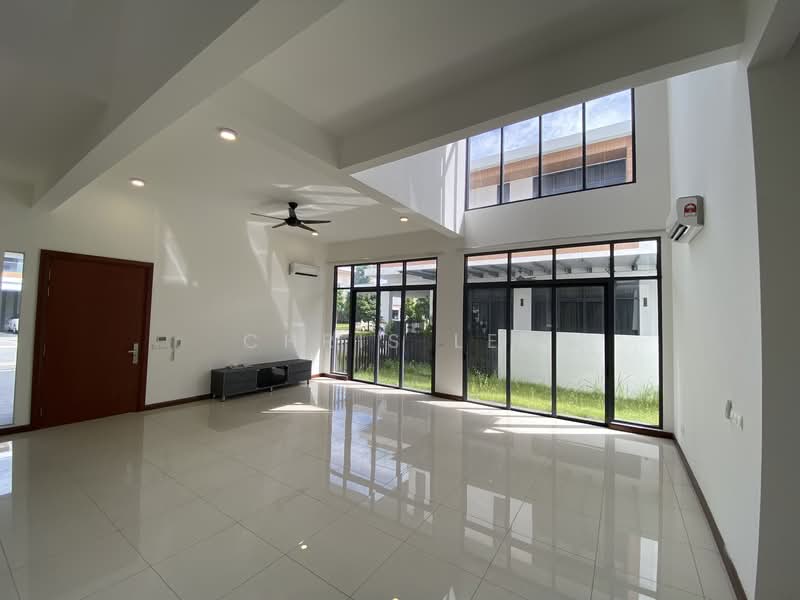 Rumah Berkembar untuk Disewa di Eco Sanctuary (Telok Panglima Garang) - Chris Lee - Living Room - PropertyGuru.com.my