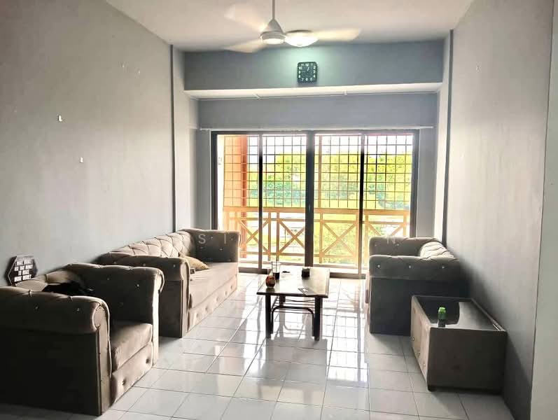 Condominium for Rent at Evergreen Park Acorn & Hazel - Hasif Ludin - Living Room - PropertyGuru.com.my