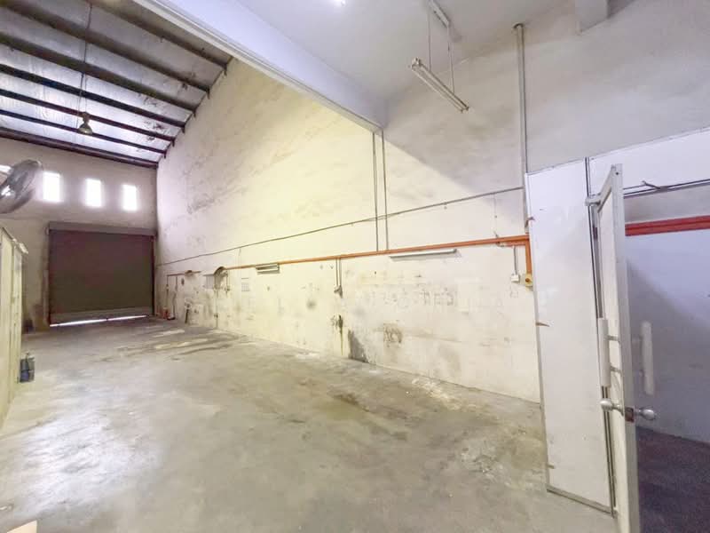 Terrace Factory for Rent in Johor Bahru (Johor) - Stella Chia - Interior - PropertyGuru.com.my