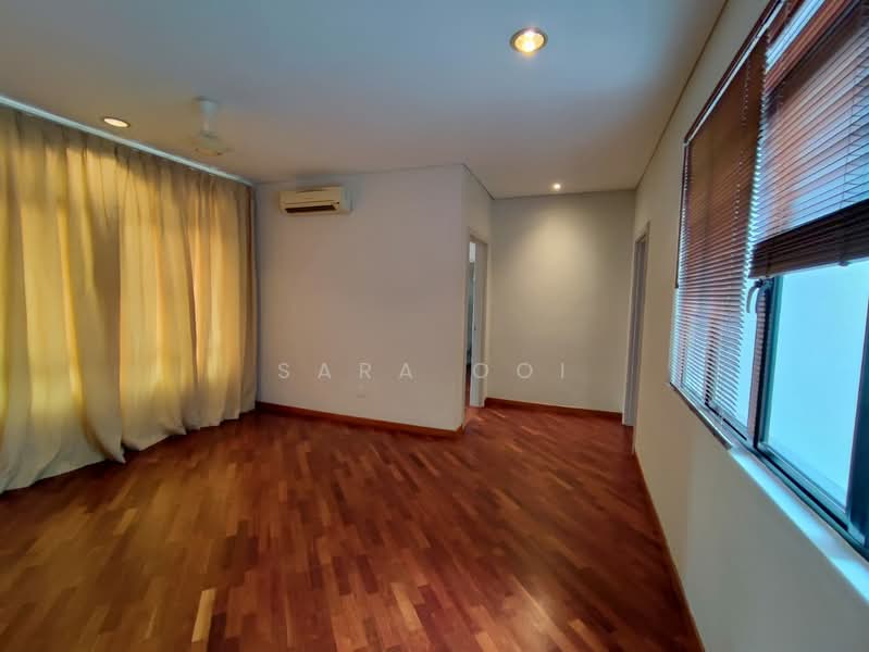 Semi-Detached House for Rent in Klang (Selangor) - Sara Ooi - Family Area - PropertyGuru.com.my