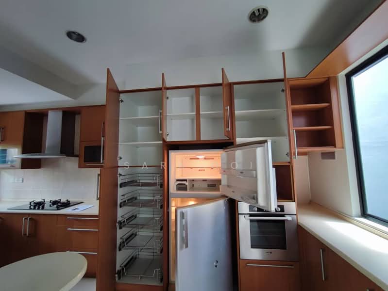 Semi-Detached House for Rent in Klang (Selangor) - Sara Ooi - Kitchen - PropertyGuru.com.my