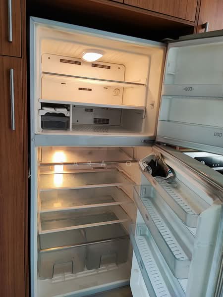 Semi-Detached House for Rent in Klang (Selangor) - Sara Ooi - Fridge Included - PropertyGuru.com.my