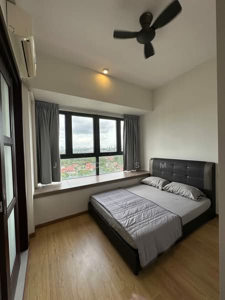 Condominium for Rent at Bay Point @ Country Garden Danga Bay - Jason Sim - Bedroom - PropertyGuru.com.my