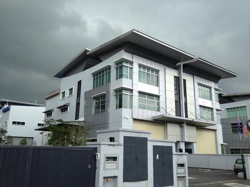 Semi-D Factory for Sale in Subang Jaya (Selangor) - Edward Pek Thian Kor - Exterior - PropertyGuru.com.my
