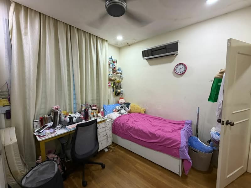 Cluster House for Sale in Taman Adda Heights (Tebrau) - Shi Ting - Bedroom - PropertyGuru.com.my