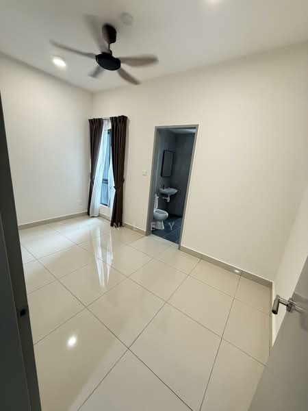 Tulip Residence untuk Untuk Disewa - RM 2,200 /bulan, Mac 2026 - Interior - PropertyGuru.com.my