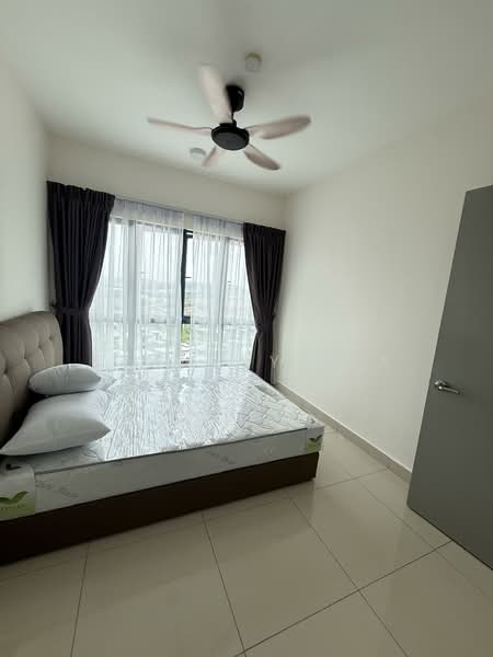 Tulip Residence untuk Untuk Disewa - RM 2,200 /bulan, Mac 2026 - Bedroom - PropertyGuru.com.my