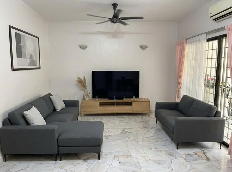 Rumah Teres 2-Tingkat untuk Dijual di SS23 (Petaling Jaya) - Jess Liang - Living Room - PropertyGuru.com.my