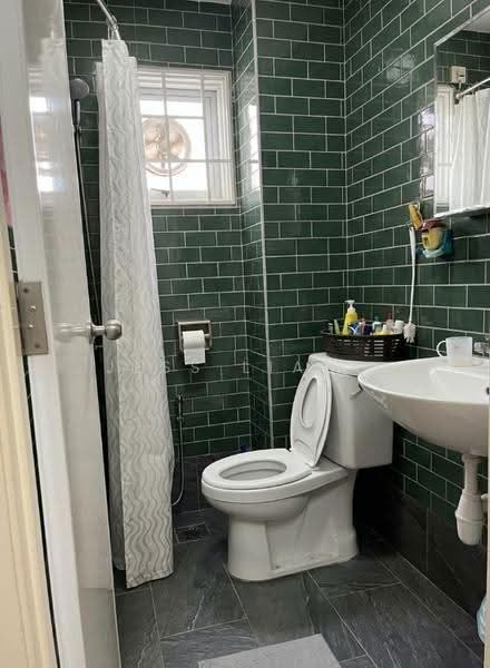 Rumah Teres 2-Tingkat untuk Dijual di SS23 (Petaling Jaya) - Jess Liang - Bathroom - PropertyGuru.com.my