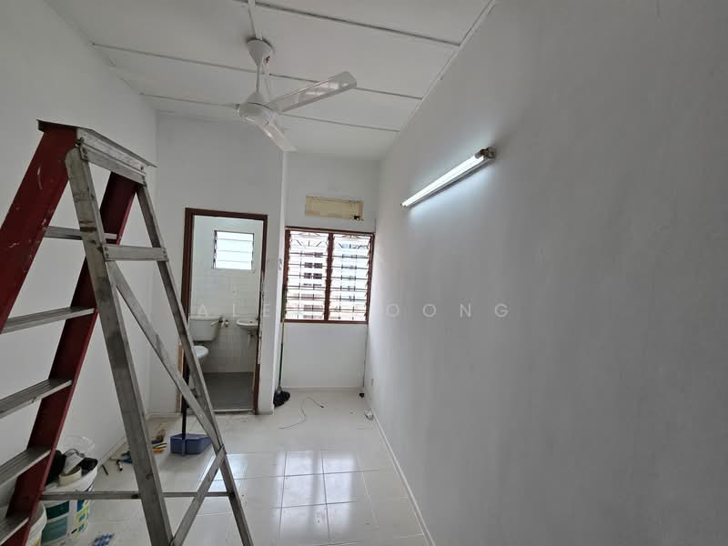 Taman Mastiara untuk Untuk Disewa - RM 1,600 /bulan, Mac 2026 - Bathroom - PropertyGuru.com.my