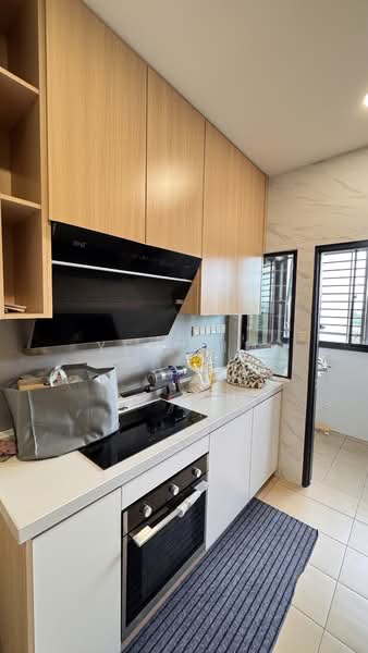 Condominium for Sale at Savanna Condominium - Yen Lim - Kitchen - PropertyGuru.com.my