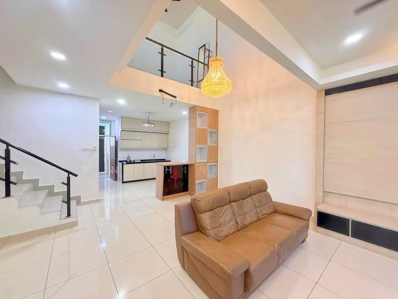 2-storey Terraced House for Sale in Taman Seri Austin (Tebrau) - Loong Hing Liong - Living Room - PropertyGuru.com.my