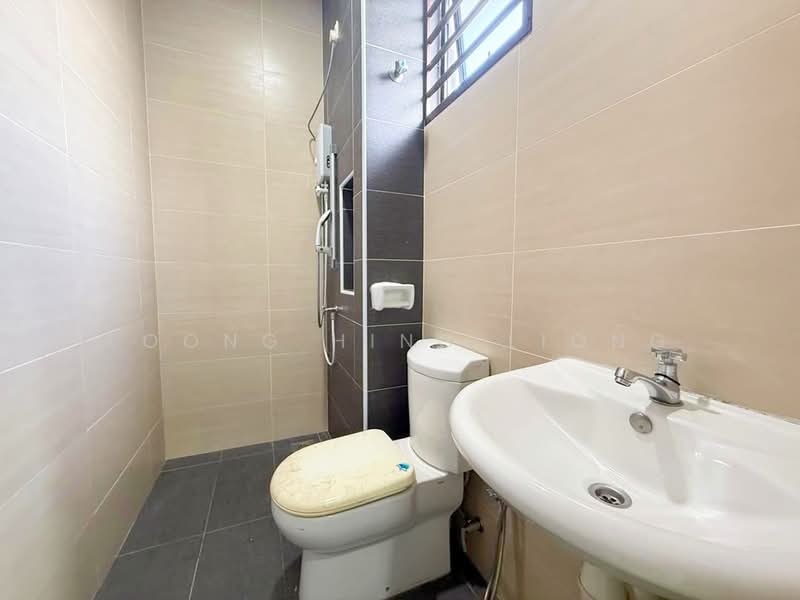 2-storey Terraced House for Sale in Taman Seri Austin (Tebrau) - Loong Hing Liong - PropertyGuru.com.my