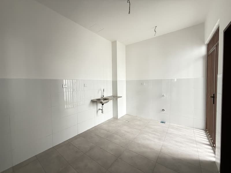 Cluster House for Sale in Alam Impian (Shah Alam) - Jeson Lim - Kitchen - PropertyGuru.com.my