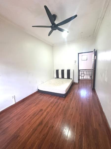 1.5-storey Terraced House for Rent in Bandar Seri Alam (Masai) - Kino Jaw - Bedroom - PropertyGuru.com.my