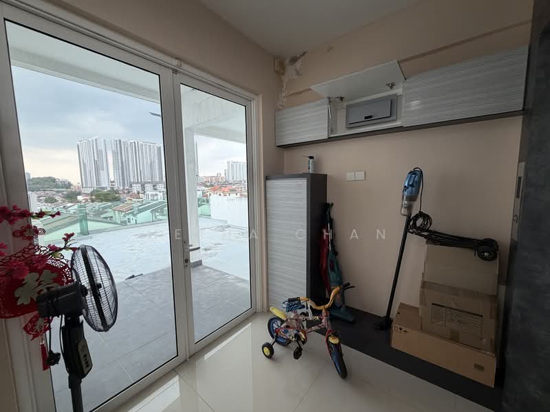 Semi-Detached House for Sale in Bandar Baru Sri Petaling (Sri Petaling) - Hetha Chan - Balcony - PropertyGuru.com.my