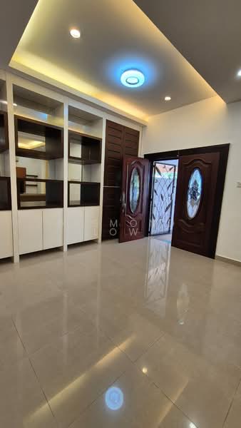 Rumah Berkembar untuk Dijual di Batu Feringghi (Penang) - Desmond Low - Living Room - PropertyGuru.com.my