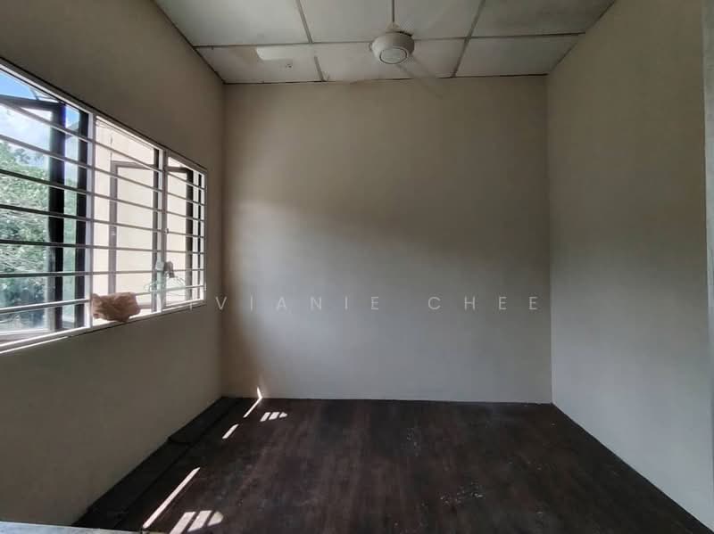 Shop / Office for Sale in Alam Damai (Cheras) - Vivianie Chee - Interior - PropertyGuru.com.my