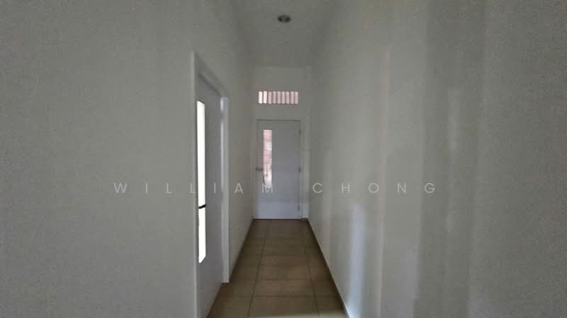 Shop / Office for Rent in Melaka City (Melaka) - William Chong - Corridor - PropertyGuru.com.my