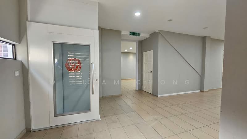 Shop / Office for Rent in Melaka City (Melaka) - William Chong - Entrance - PropertyGuru.com.my