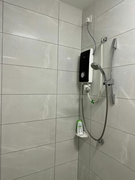 Service Residence for Rent at Amber Cove - Shuh Wang Yee - Bathroom - PropertyGuru.com.my