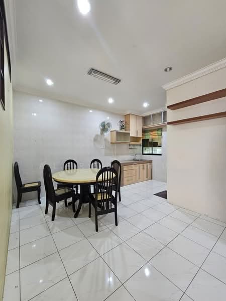 2-storey Terraced House for Sale in Tabuan Laru (Kuching) - Alfred Chua - Dining Room - PropertyGuru.com.my