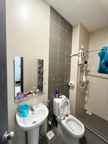 Taman Laguna untuk Untuk Disewa - RM 3,200 /bulan, Mac 2026 - Bathroom - PropertyGuru.com.my