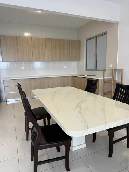 Seri Topaz untuk Untuk Disewa - RM 1,800 /bulan, Mac 2026 - Kitchen - PropertyGuru.com.my