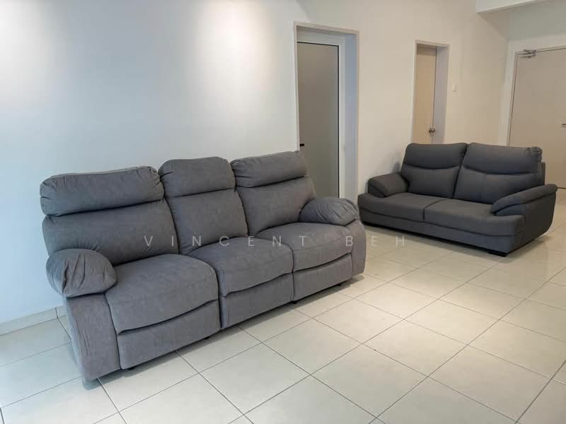 Seri Topaz untuk Untuk Disewa - RM 1,800 /bulan, Mac 2026 - Living Room - PropertyGuru.com.my