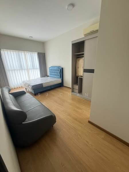 Condominium for Rent at Kings Bay @ Country Garden Danga Bay - SJ CHAN - Bedroom - PropertyGuru.com.my