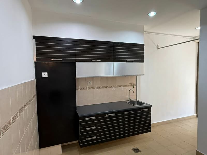 2-storey Terraced House for Rent in Taman Setia Indah (Tebrau) - Jax Yip - Kitchen - PropertyGuru.com.my