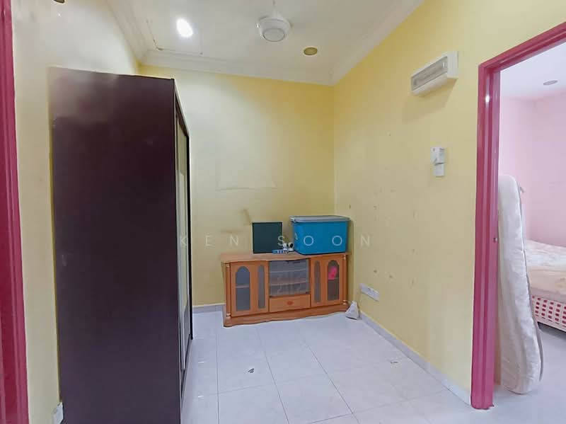 Taman Cheng Perdana 1 untuk Untuk Disewa - RM 1,500 /bulan, Mac 2026 - Interior - PropertyGuru.com.my