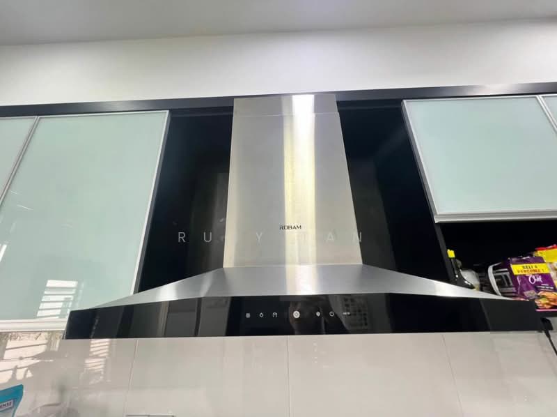 2-storey Terraced House for Sale in Taman Scientex Senai (Senai) - Ruby Tan - Kitchen - PropertyGuru.com.my