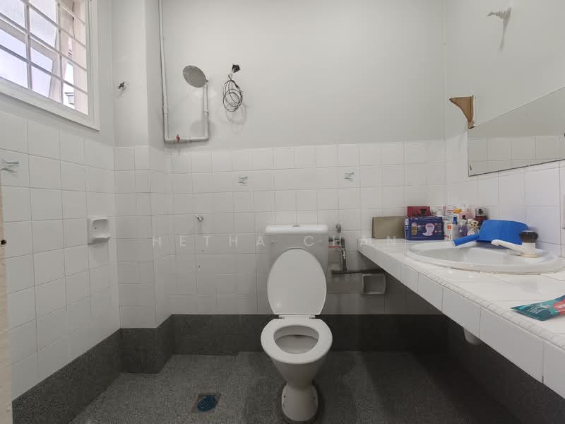 2-storey Terraced House for Sale in Taman Bukit Belimbing (Balakong) - Hetha Chan - Bathroom - PropertyGuru.com.my