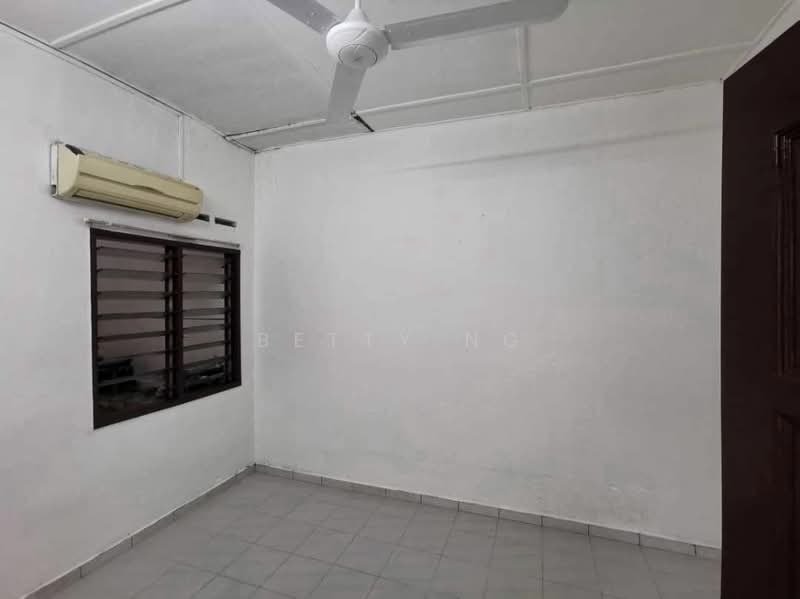 1-storey Terraced House for Sale in Taman Ungku Tun Aminah (Skudai) - Betty Ng - PropertyGuru.com.my