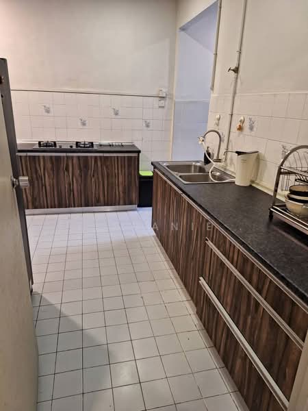 Condominium for Rent at Sri Angsana Hilir - Stephanie . - Kitchen - PropertyGuru.com.my
