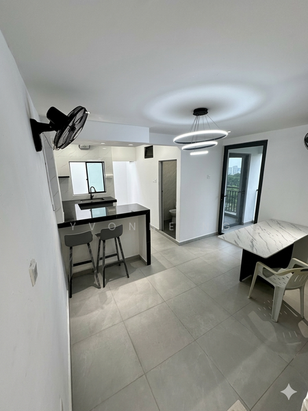 Taman Johor Jaya untuk Untuk Disewa - RM 2,700 /bulan, Mac 2026 - Kitchen - PropertyGuru.com.my