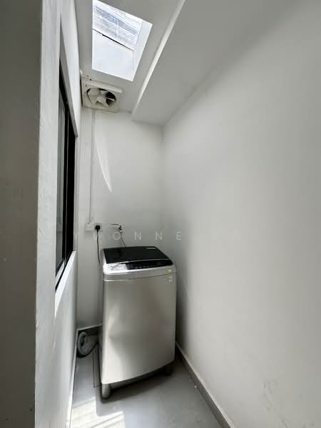 Taman Johor Jaya untuk Untuk Disewa - RM 2,700 /bulan, Mac 2026 - Interior - PropertyGuru.com.my