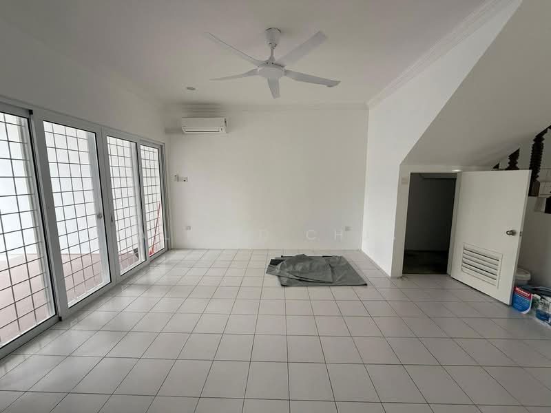Semi-Detached House for Sale in Green Heights (Kuching) - Alfred Chua - Living Room - PropertyGuru.com.my