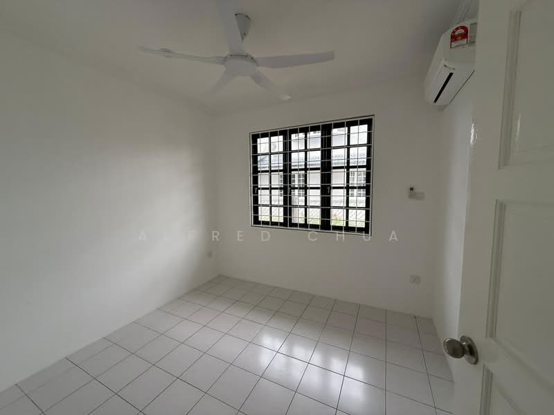 Semi-Detached House for Sale in Green Heights (Kuching) - Alfred Chua - Interior - PropertyGuru.com.my
