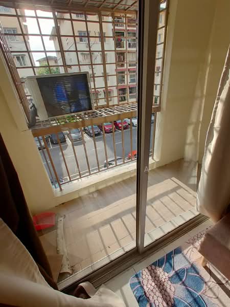 Flat for Rent at Gugusan Melati - HL Qua - Balcony - PropertyGuru.com.my