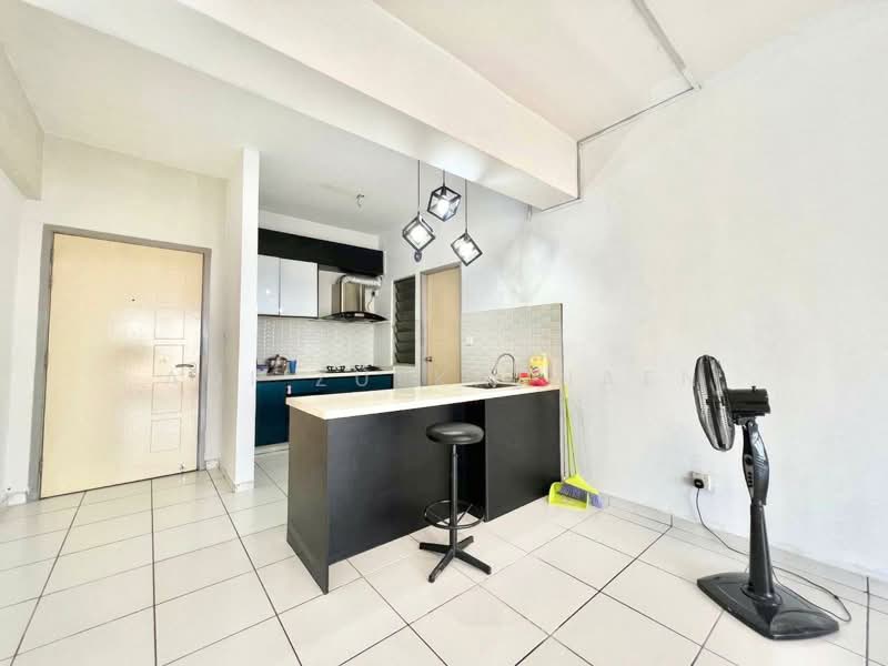 Service Residence for Sale at Axis Residence - Adi Zulkarnaen - Kitchen - PropertyGuru.com.my